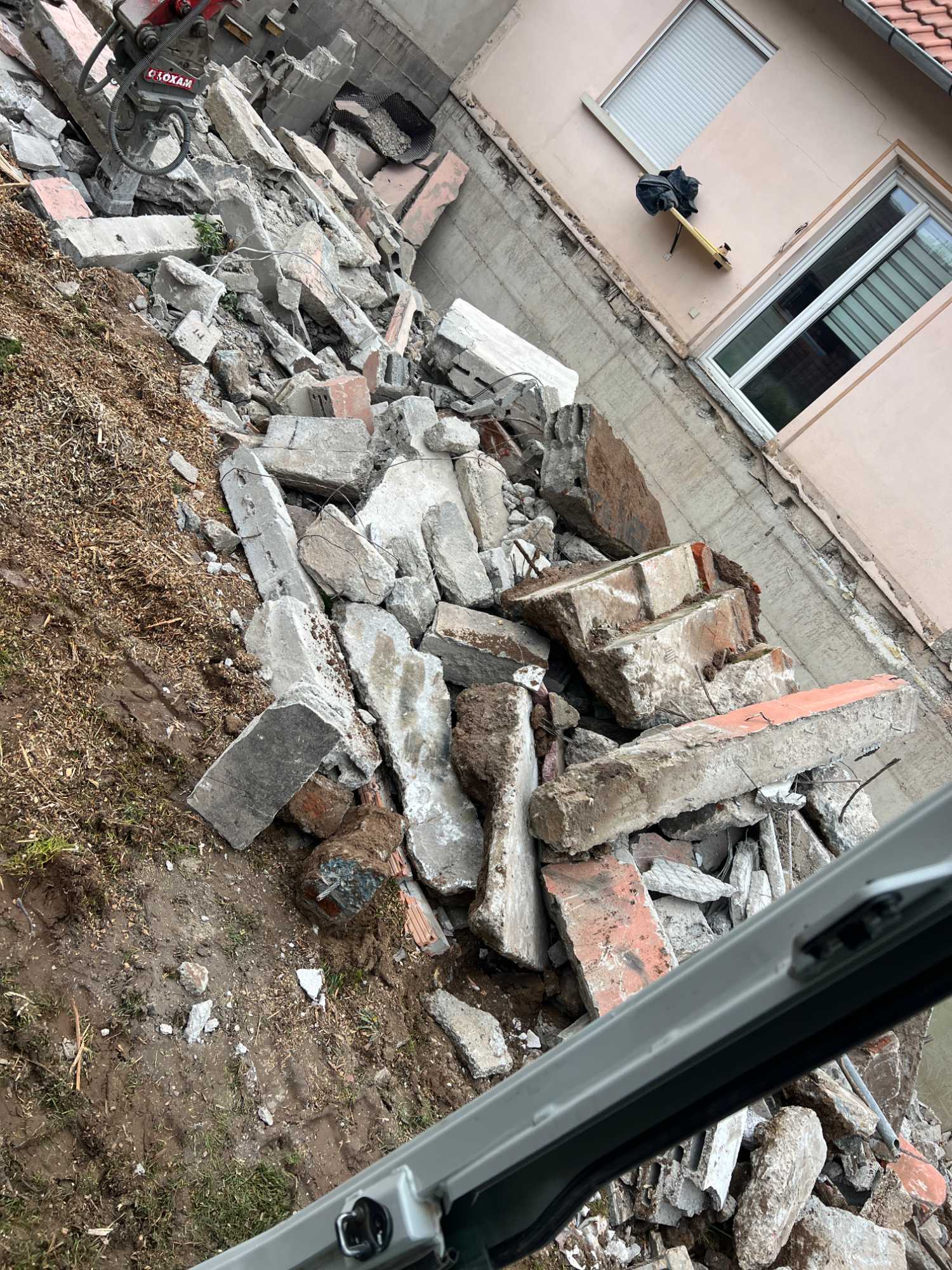 NCM TERRASSEMENT85 | NCM Terrassement Entreprise de démolition près de Strasbourg et Obernai Ostwald